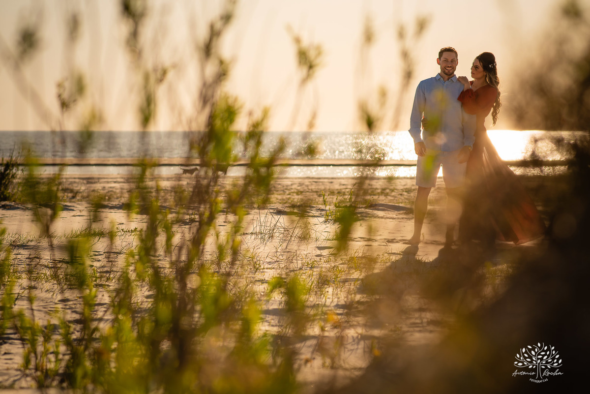 Andria e Maicon – Pré-Casamento – Ensaio – Casamento – Fotografia de Casamento – Dia de Sol – Ensaio Casal – Bênção – Felicidade – Juntos – Casal – Rio Grande – RS – Praia – Praia da Capilha – História Juntos – Pôr do Sol – Antonio Rocha Fotografias – Pel