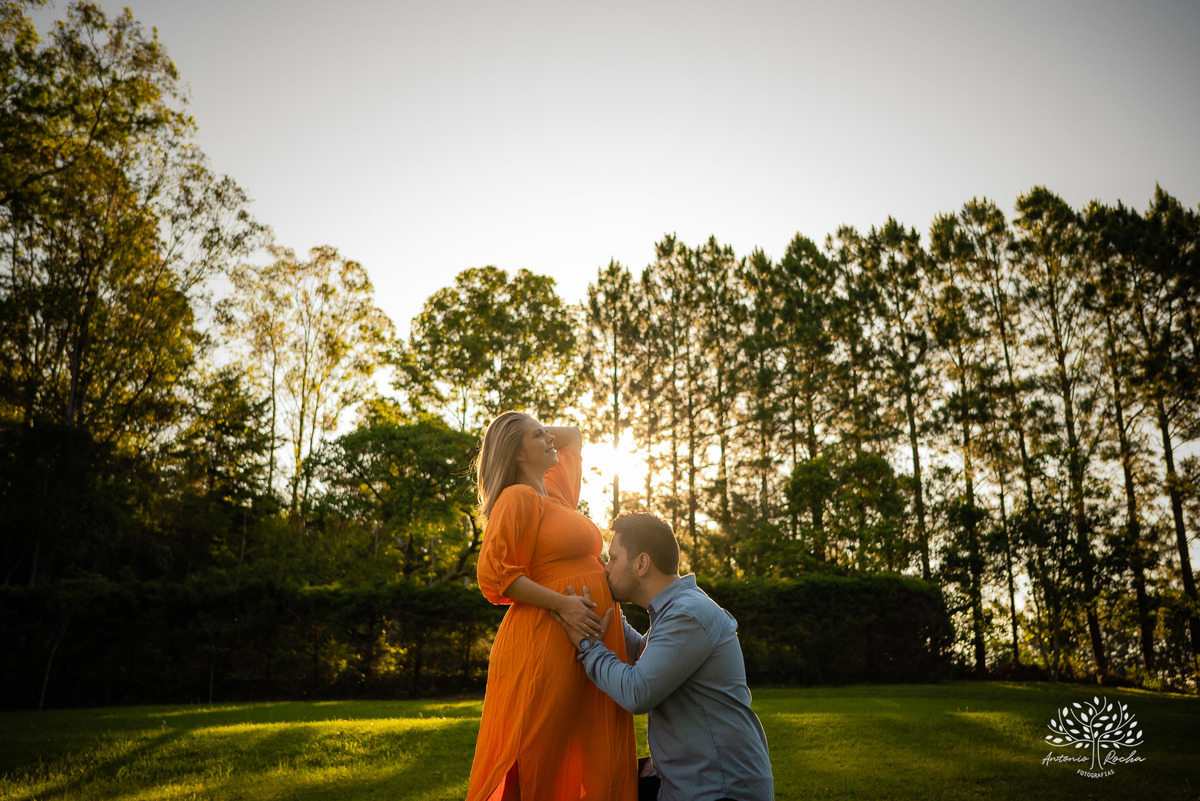 Natália – Tiago – Bento – Chácara da Família Fiss – Tarde de Sol – Campo – Gestante – Grávida – Ensaio Gestante – Felicidade – Amor – Menino – Vida – Dança – Pelotas – Campo – Natália + Tiago = Bento – Antonio Rocha Fotografias – Família Linda – Movimento