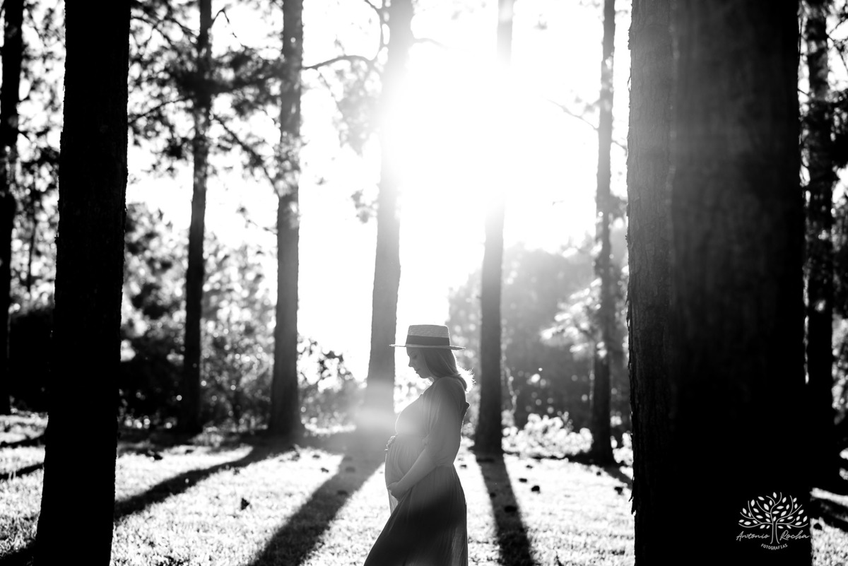 Natália – Tiago – Bento – Chácara da Família Fiss – Tarde de Sol – Campo – Gestante – Grávida – Ensaio Gestante – Felicidade – Amor – Menino – Vida – Dança – Pelotas – Campo – Natália + Tiago = Bento – Antonio Rocha Fotografias – Família Linda – Movimento