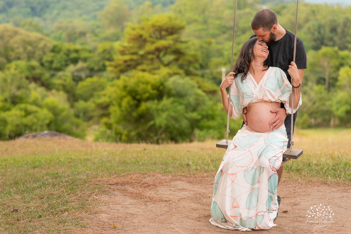 Paola – Matheus – Sophia – Parque Stone Land – Tarde de Sol – Campo – Gestante – Grávida – Ensaio Gestante – Felicidade – Amor – Menina – Vida – Pelotas – Rock n’Roll – Sophia = Paola + Matheus – Antonio Rocha Fotografias – Família Linda – Pets – Dogs