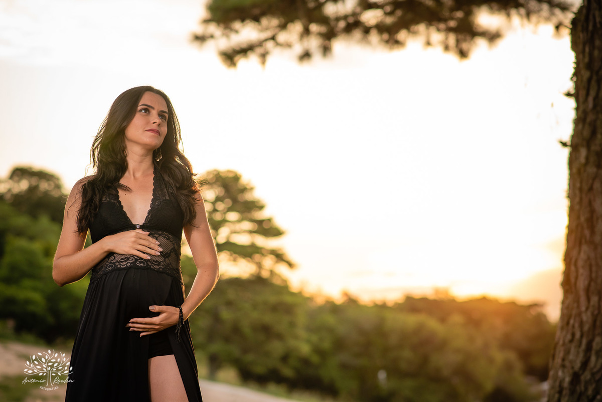 Paola – Matheus – Sophia – Parque Stone Land – Tarde de Sol – Campo – Gestante – Grávida – Ensaio Gestante – Felicidade – Amor – Menina – Vida – Pelotas – Rock n’Roll – Sophia = Paola + Matheus – Antonio Rocha Fotografias – Família Linda – Pets – Dogs