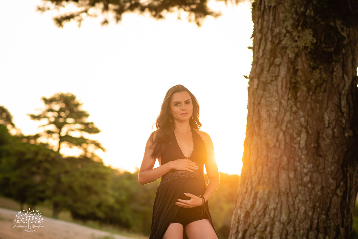 Paola – Matheus – Sophia – Parque Stone Land – Tarde de Sol – Campo – Gestante – Grávida – Ensaio Gestante – Felicidade – Amor – Menina – Vida – Pelotas – Rock n’Roll – Sophia = Paola + Matheus – Antonio Rocha Fotografias – Família Linda – Pets – Dogs