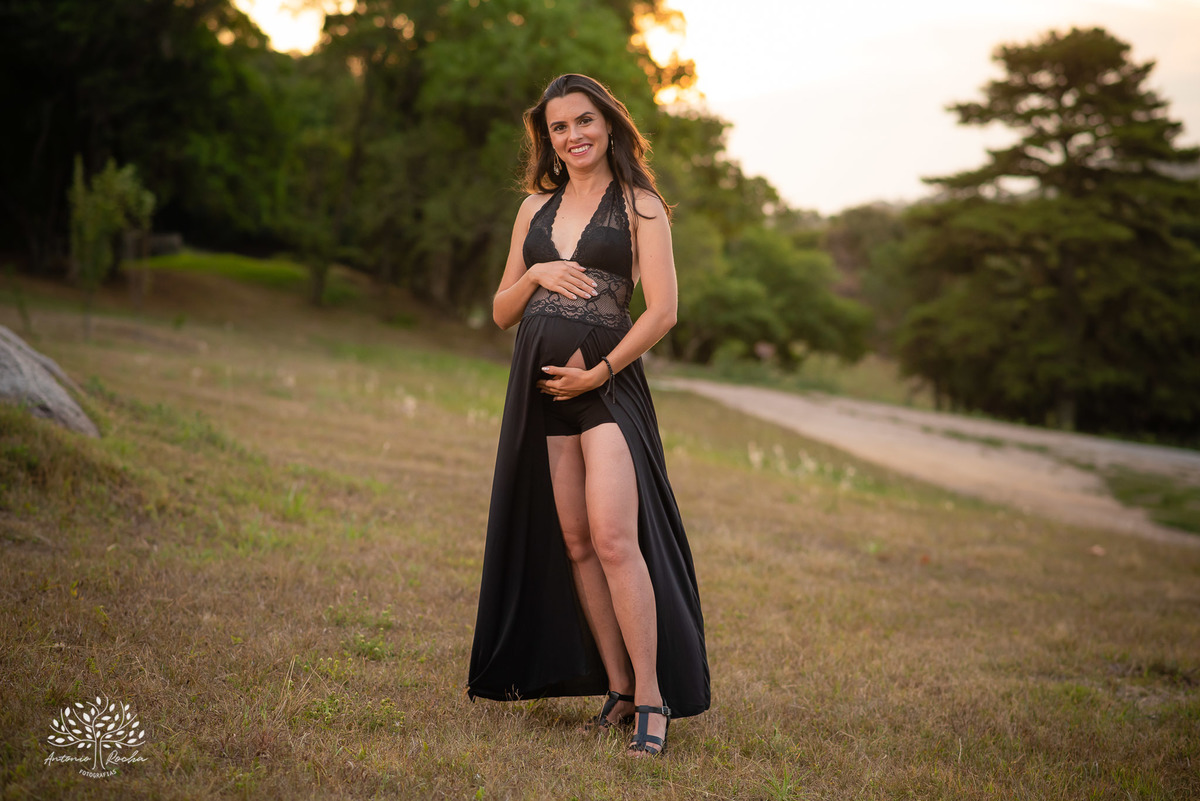 Paola – Matheus – Sophia – Parque Stone Land – Tarde de Sol – Campo – Gestante – Grávida – Ensaio Gestante – Felicidade – Amor – Menina – Vida – Pelotas – Rock n’Roll – Sophia = Paola + Matheus – Antonio Rocha Fotografias – Família Linda – Pets – Dogs