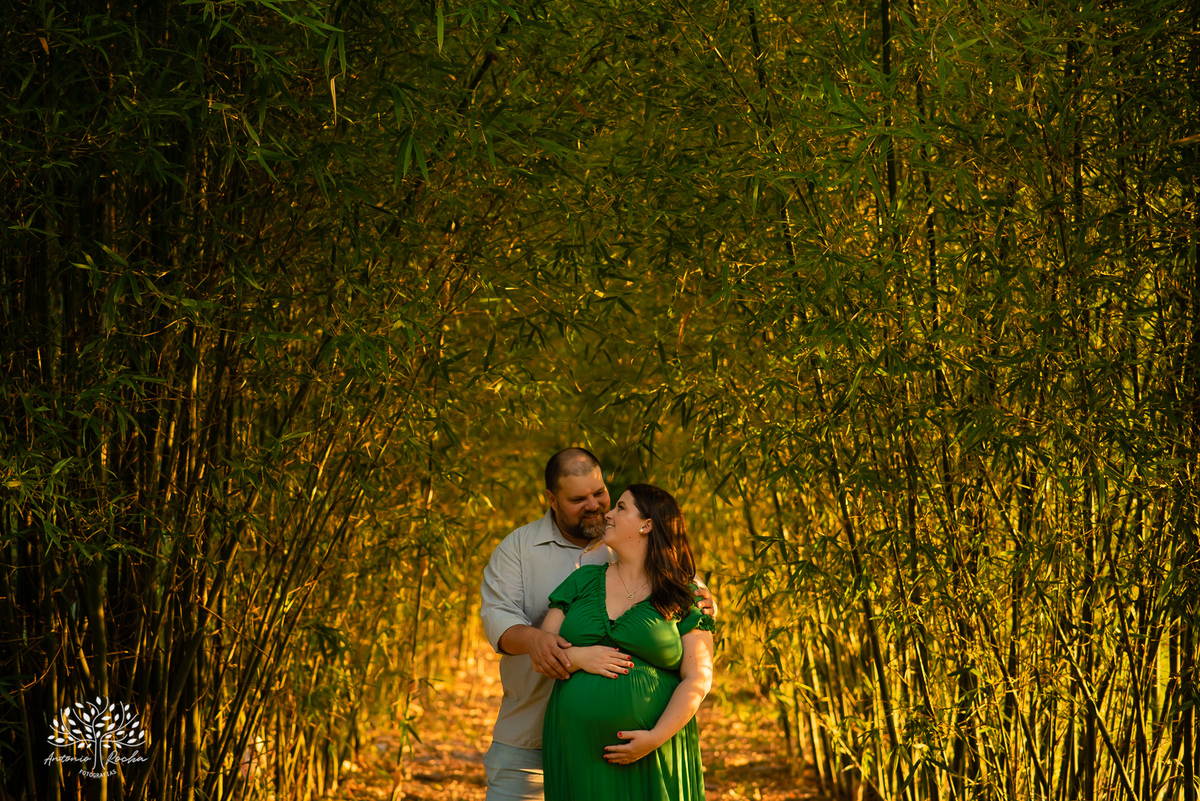 Fernanda – Robson – Joaquim – Caetano – Vinícola Nardello – Tarde de Sol – Campo – Gestante – Grávida – Ensaio Gestante – Felicidade – Amor – Menino – Vida – Pelotas – Quarteto – Fernanda + Robson = Joaquim e Caetano – Antonio Rocha Fotografias – Família 