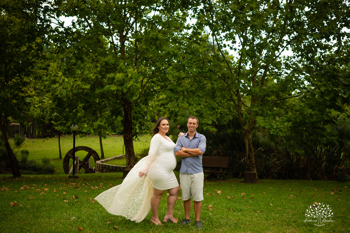 Fabiane – Lucas – Théo – Chácara da Família Fiss – Tarde de Sol – Campo – Gestante – Grávida – Ensaio Gestante – Felicidade – Amor – Menino – Vida – Pelotas – Fabiane + Lucas = Théo – Antonio Rocha Fotografias – Família Linda – Arroio do Padre – Pelotas