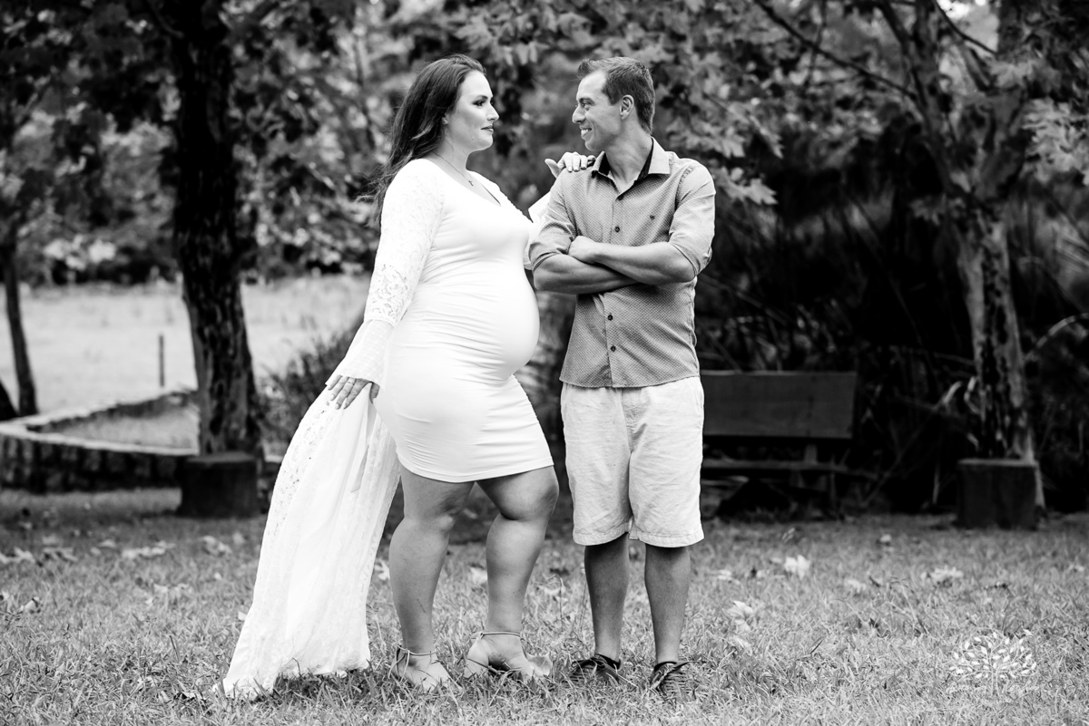 Fabiane – Lucas – Théo – Chácara da Família Fiss – Tarde de Sol – Campo – Gestante – Grávida – Ensaio Gestante – Felicidade – Amor – Menino – Vida – Pelotas – Fabiane + Lucas = Théo – Antonio Rocha Fotografias – Família Linda – Arroio do Padre – Pelotas