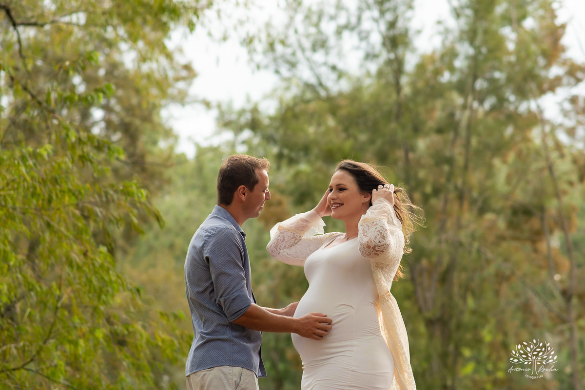 Fabiane – Lucas – Théo – Chácara da Família Fiss – Tarde de Sol – Campo – Gestante – Grávida – Ensaio Gestante – Felicidade – Amor – Menino – Vida – Pelotas – Fabiane + Lucas = Théo – Antonio Rocha Fotografias – Família Linda – Arroio do Padre – Pelotas
