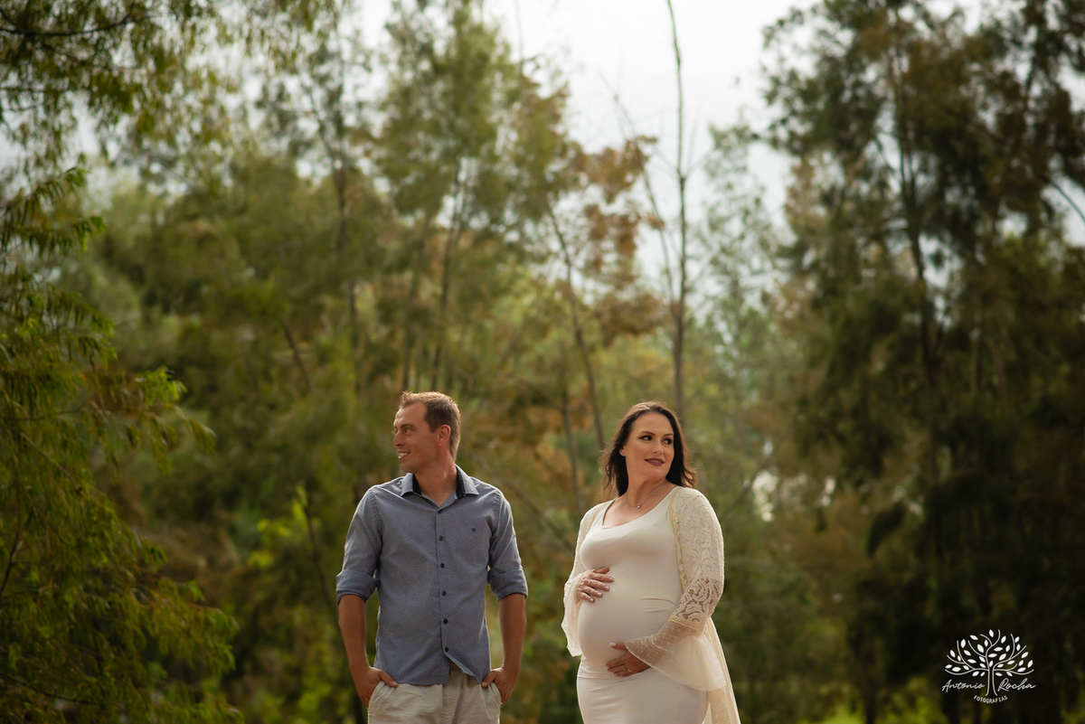 Fabiane – Lucas – Théo – Chácara da Família Fiss – Tarde de Sol – Campo – Gestante – Grávida – Ensaio Gestante – Felicidade – Amor – Menino – Vida – Pelotas – Fabiane + Lucas = Théo – Antonio Rocha Fotografias – Família Linda – Arroio do Padre – Pelotas