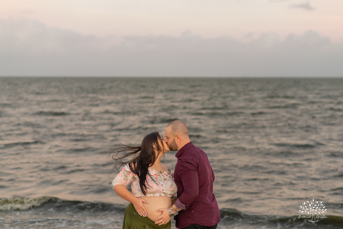 Franciele – Dener – Matteo – Franciele + Dener = Matteo – Parque Una – Praia do Laranjal – Tarde de Sol – Campo – Gestante – Grávida – Ensaio Gestante – Felicidade – Amor – Menino – Vida – Pelotas – Antonio Rocha Fotografias – Família Linda – Para Sempre
