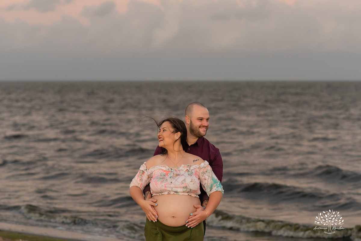 Franciele – Dener – Matteo – Franciele + Dener = Matteo – Parque Una – Praia do Laranjal – Tarde de Sol – Campo – Gestante – Grávida – Ensaio Gestante – Felicidade – Amor – Menino – Vida – Pelotas – Antonio Rocha Fotografias – Família Linda – Para Sempre