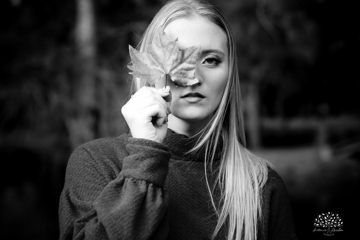 Milena – Milena 15 Anos – Ensaio – Ensaio Debutante – Chácara Família Fiss – Debutante – Campo – Felicidade – Foto Premiada – Loira – Fotografia de Família – Debutante – Pôr do Sol – Exigente – Dourado – Antonio Rocha Fotografias – Pelotas – Linda – Dogs 