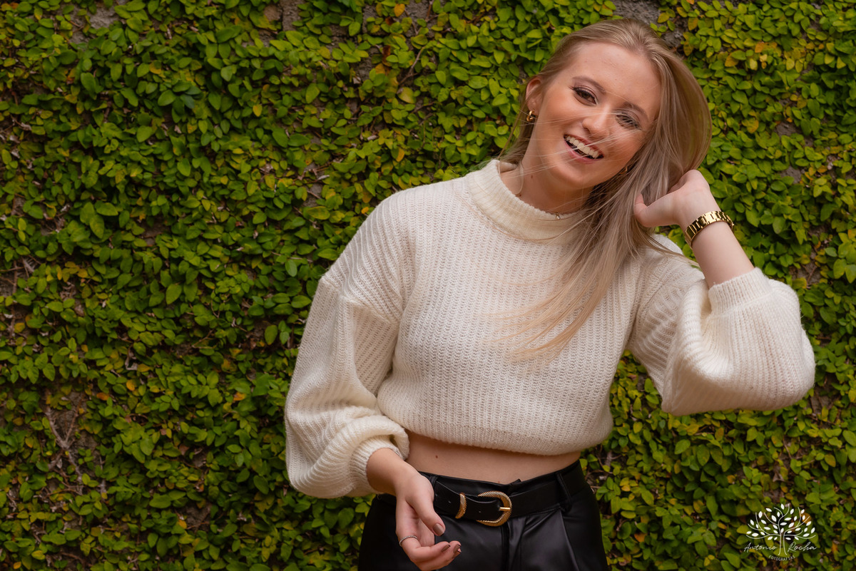 Milena – Milena 15 Anos – Ensaio – Ensaio Debutante – Chácara Família Fiss – Debutante – Campo – Felicidade – Foto Premiada – Loira – Fotografia de Família – Debutante – Pôr do Sol – Exigente – Dourado – Antonio Rocha Fotografias – Pelotas – Linda – Dogs 