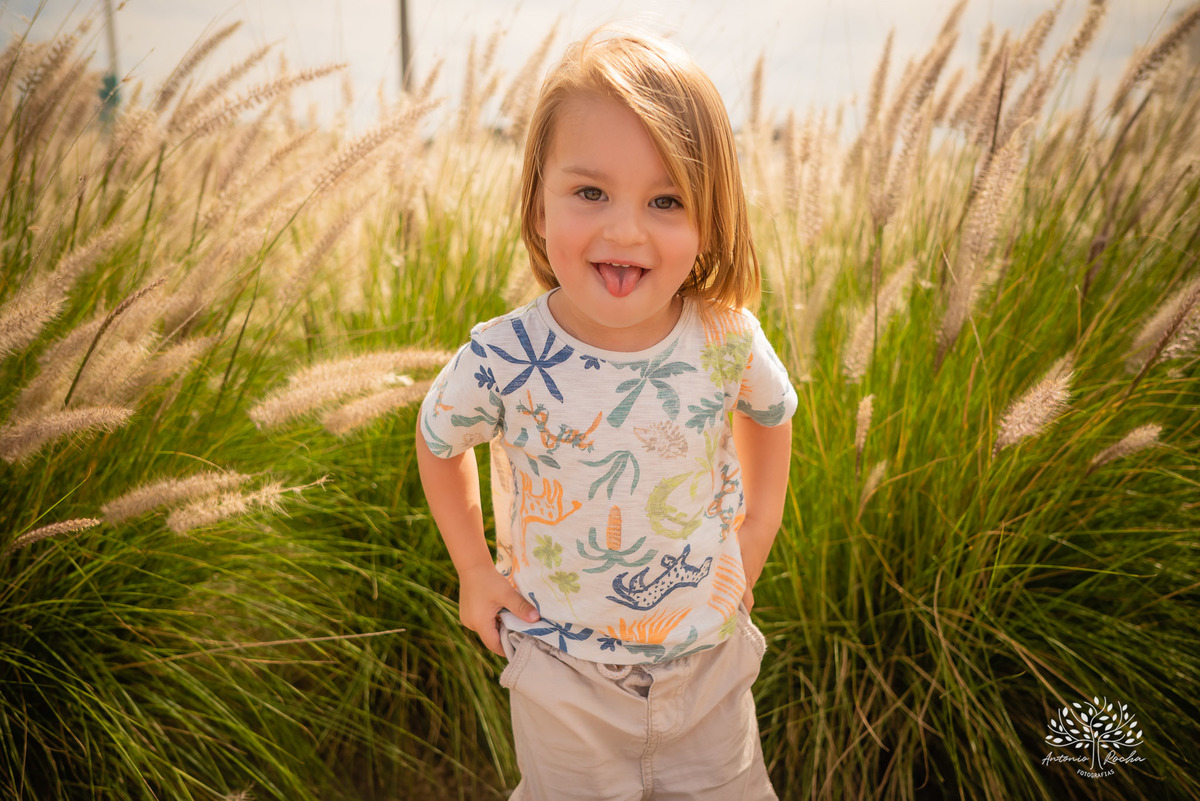Lorenzo – Tatiane – Tiely – Parque Una – Tarde de Sol – Una – Infantil – Criança – Ensaio Infantil – Felicidade – Amor – Vida – Pelotas – Patinete – Trio – Dia Comum – Coisas Simples – Antonio Rocha Fotografias – Família Linda – Fotografia de Família