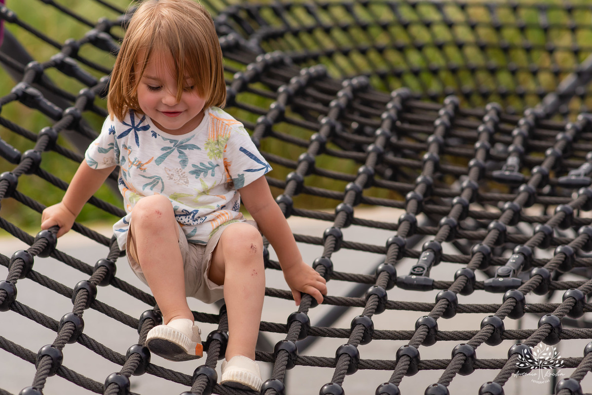 Lorenzo – Tatiane – Tiely – Parque Una – Tarde de Sol – Una – Infantil – Criança – Ensaio Infantil – Felicidade – Amor – Vida – Pelotas – Patinete – Trio – Dia Comum – Coisas Simples – Antonio Rocha Fotografias – Família Linda – Fotografia de Família