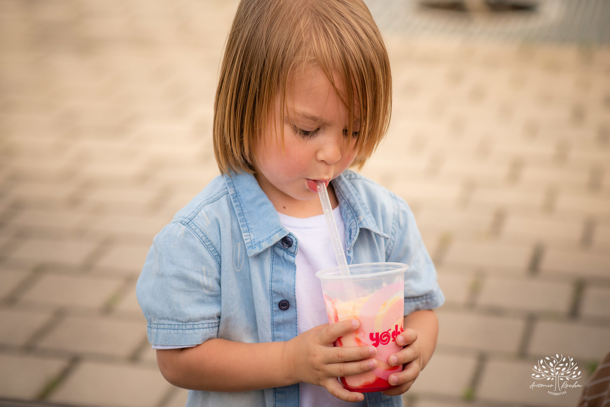 Lorenzo – Tatiane – Tiely – Parque Una – Tarde de Sol – Una – Infantil – Criança – Ensaio Infantil – Felicidade – Amor – Vida – Pelotas – Patinete – Trio – Dia Comum – Coisas Simples – Antonio Rocha Fotografias – Família Linda – Fotografia de Família