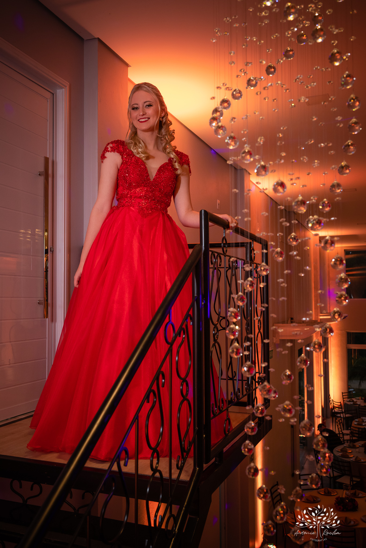 Milena – Milena 15 Anos – Festa – Festa Debutante – Chácara do Amanhecer – Debutante – Campo – Felicidade – Loira – Fotografia de Família – Debutante – Pôr do Sol – Exigente – Vermelho – Antonio Rocha Fotografias – Pelotas – Quinze Anos – Alegria – Feliz