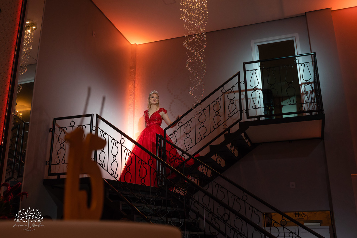 Milena – Milena 15 Anos – Festa – Festa Debutante – Chácara do Amanhecer – Debutante – Campo – Felicidade – Loira – Fotografia de Família – Debutante – Pôr do Sol – Exigente – Vermelho – Antonio Rocha Fotografias – Pelotas – Quinze Anos – Alegria – Feliz