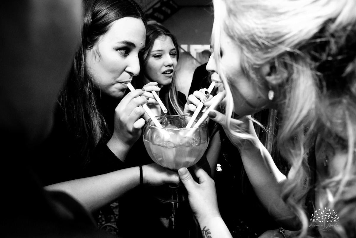 Milena – Milena 15 Anos – Festa – Festa Debutante – Chácara do Amanhecer – Debutante – Campo – Felicidade – Loira – Fotografia de Família – Debutante – Pôr do Sol – Exigente – Vermelho – Antonio Rocha Fotografias – Pelotas – Quinze Anos – Alegria – Feliz