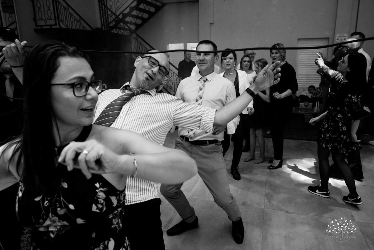 Milena – Milena 15 Anos – Festa – Festa Debutante – Chácara do Amanhecer – Debutante – Campo – Felicidade – Loira – Fotografia de Família – Debutante – Pôr do Sol – Exigente – Vermelho – Antonio Rocha Fotografias – Pelotas – Quinze Anos – Alegria – Feliz