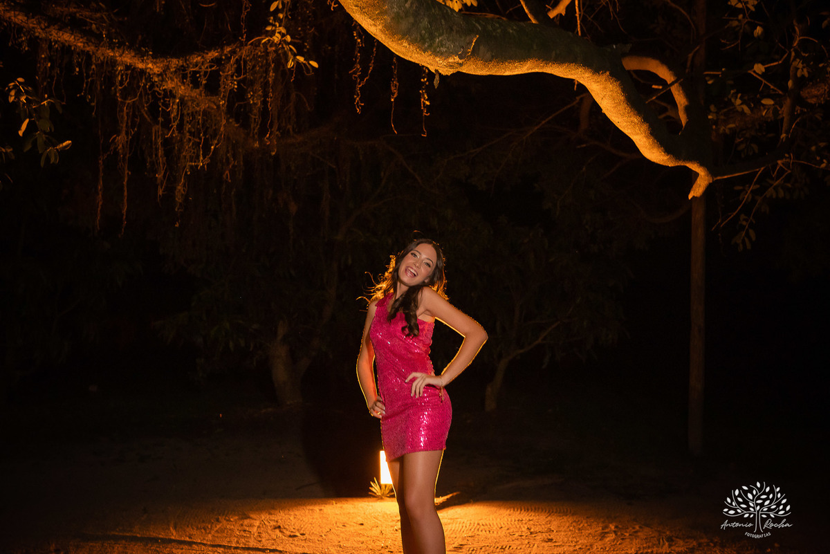 Nathália – Nathália 15 Anos – Festa 15 Anos – Debutante – Dom Manuel Quinta de Eventos – Festa – Felicidade – Fotografia de Família – Quinze Anos – 15 Anos – Sorrir – Sorriso – Antonio Rocha Fotografias – Pelotas – Linda – Vida Boa – Festão – Noite Linda 