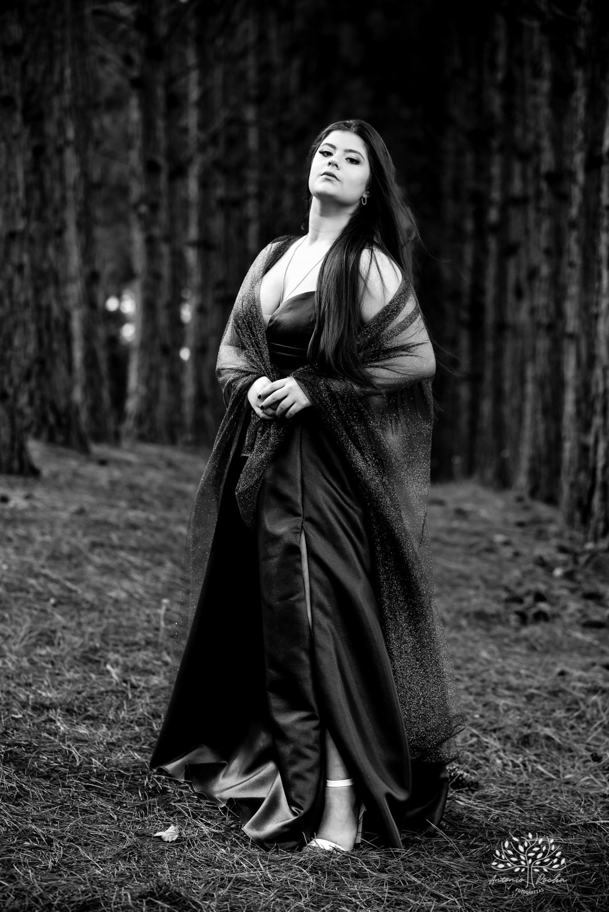 Julia Insaurriaga – Julia 15 Anos – Ensaio – Ensaio Debutante – Chácara da Família Fiss – Debutante – Campo – Felicidade – Chimarrão – Fotografia de Família – Debutante – Pôr do Sol – Vestido – Azul – Antonio Rocha Fotografias – Pelotas – Linda – Viver