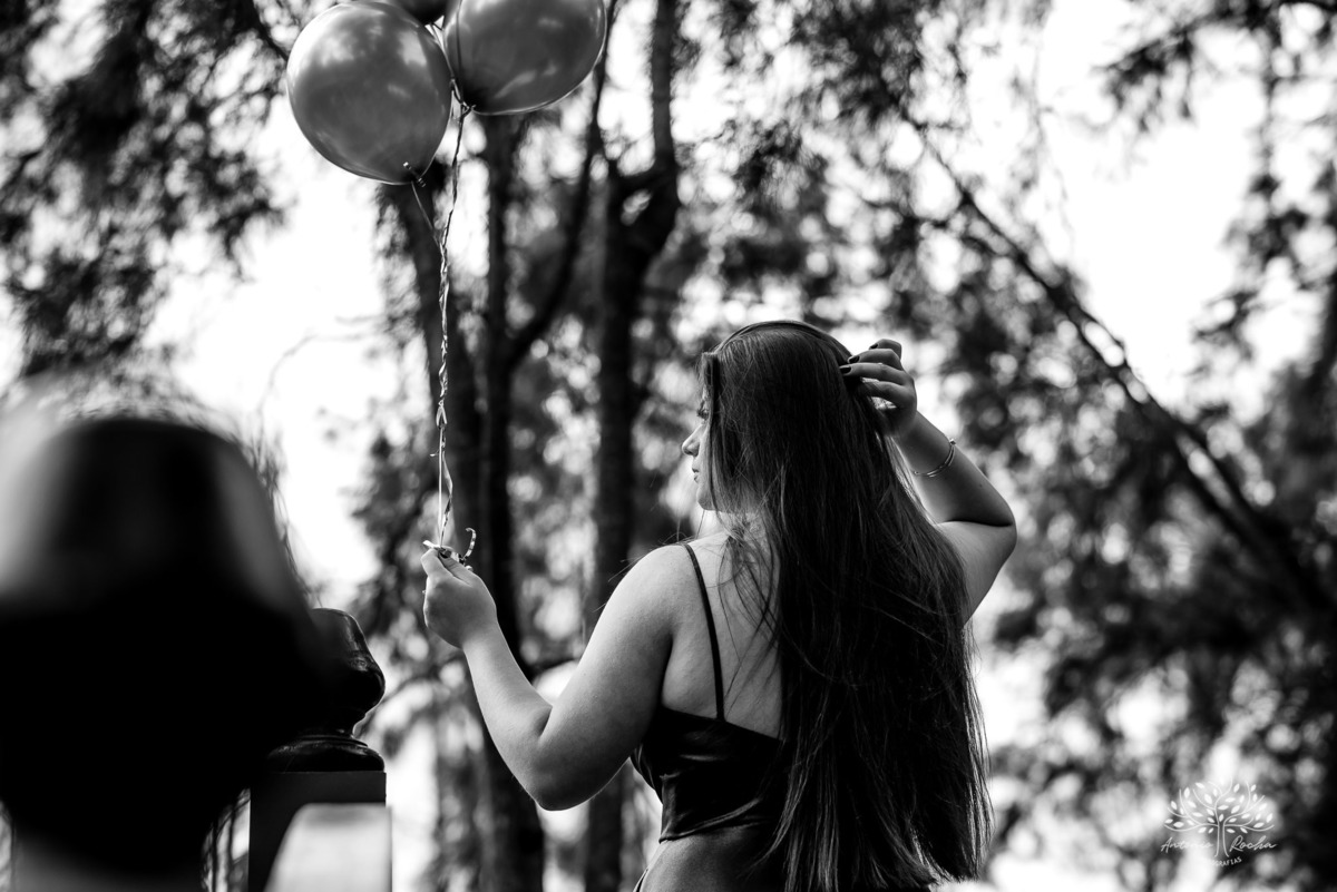 Julia Insaurriaga – Julia 15 Anos – Ensaio – Ensaio Debutante – Chácara da Família Fiss – Debutante – Campo – Felicidade – Chimarrão – Fotografia de Família – Debutante – Pôr do Sol – Vestido – Azul – Antonio Rocha Fotografias – Pelotas – Linda – Viver