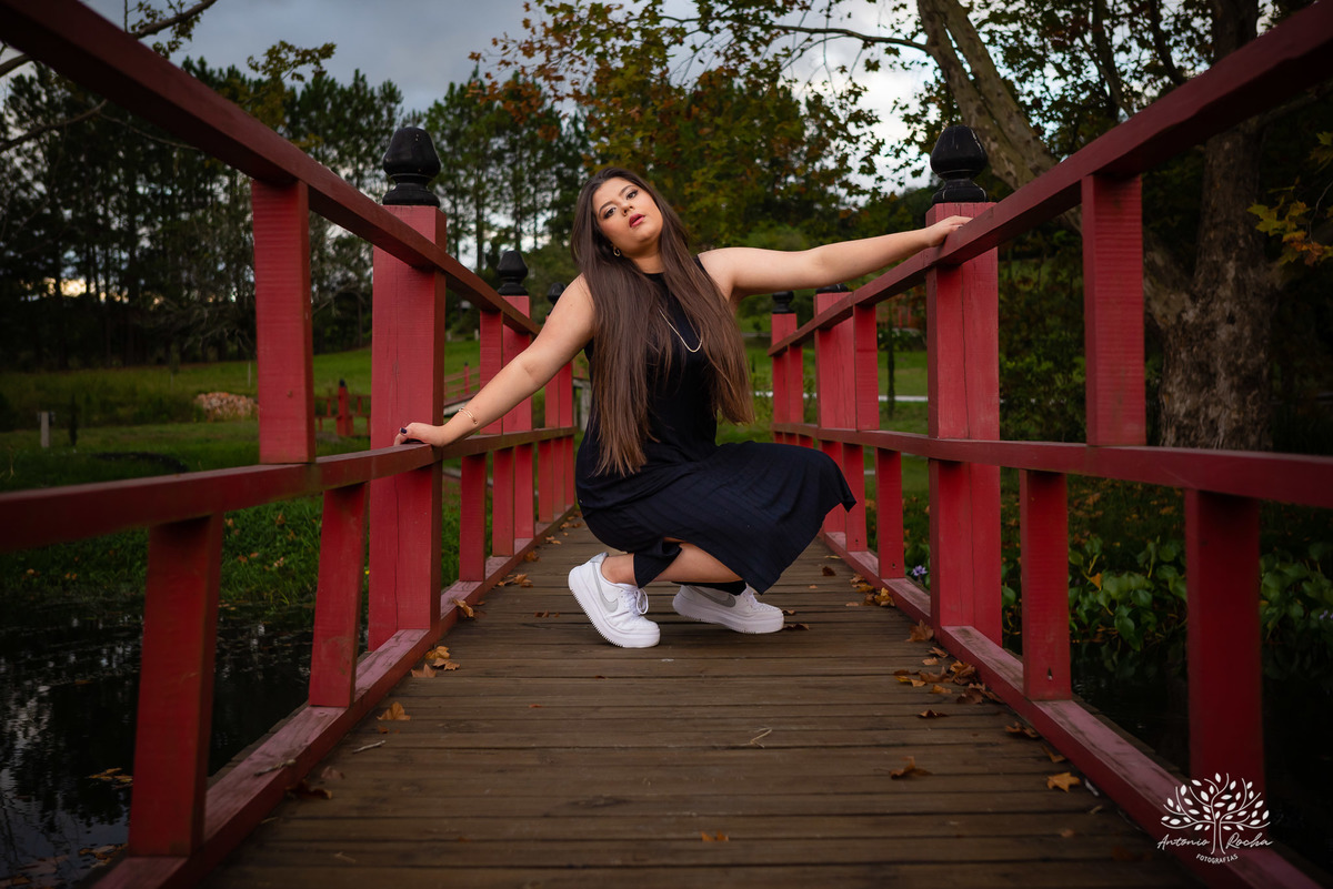 Julia Insaurriaga – Julia 15 Anos – Ensaio – Ensaio Debutante – Chácara da Família Fiss – Debutante – Campo – Felicidade – Chimarrão – Fotografia de Família – Debutante – Pôr do Sol – Vestido – Azul – Antonio Rocha Fotografias – Pelotas – Linda – Viver