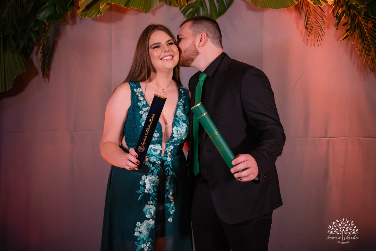 Gabi – Gui – Gabi e Gui – Recepção de Formatura – Formei – Engenharia Civil, Costeira e Portuária – Educação Física – Chácara da Família Fiss – Felicidade – Irmãos – Sorrir – Sorriso – Antonio Rocha Fotografias – Pelotas – Vida Boa – Festão – Noite Linda