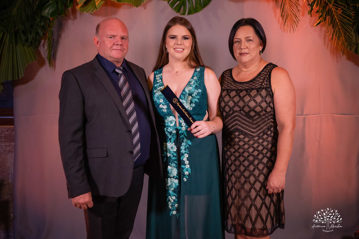 Gabi – Gui – Gabi e Gui – Recepção de Formatura – Formei – Engenharia Civil, Costeira e Portuária – Educação Física – Chácara da Família Fiss – Felicidade – Irmãos – Sorrir – Sorriso – Antonio Rocha Fotografias – Pelotas – Vida Boa – Festão – Noite Linda