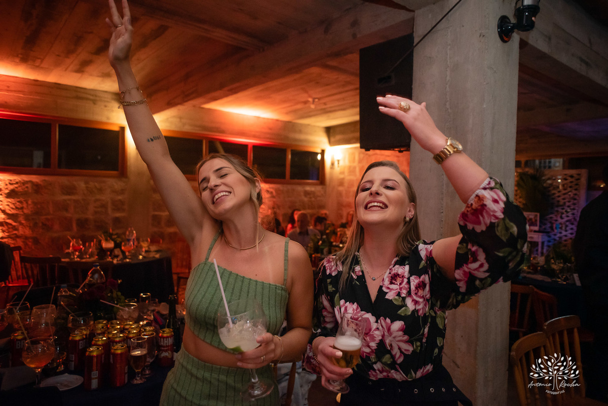 Gabi – Gui – Gabi e Gui – Recepção de Formatura – Formei – Engenharia Civil, Costeira e Portuária – Educação Física – Chácara da Família Fiss – Felicidade – Irmãos – Sorrir – Sorriso – Antonio Rocha Fotografias – Pelotas – Vida Boa – Festão – Noite Linda