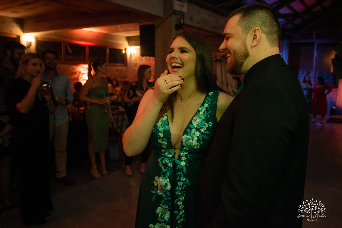 Gabi – Gui – Gabi e Gui – Recepção de Formatura – Formei – Engenharia Civil, Costeira e Portuária – Educação Física – Chácara da Família Fiss – Felicidade – Irmãos – Sorrir – Sorriso – Antonio Rocha Fotografias – Pelotas – Vida Boa – Festão – Noite Linda