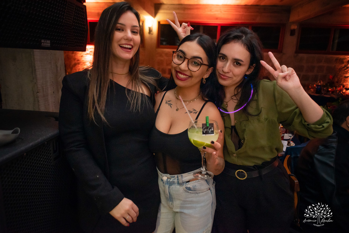 Gabi – Gui – Gabi e Gui – Recepção de Formatura – Formei – Engenharia Civil, Costeira e Portuária – Educação Física – Chácara da Família Fiss – Felicidade – Irmãos – Sorrir – Sorriso – Antonio Rocha Fotografias – Pelotas – Vida Boa – Festão – Noite Linda