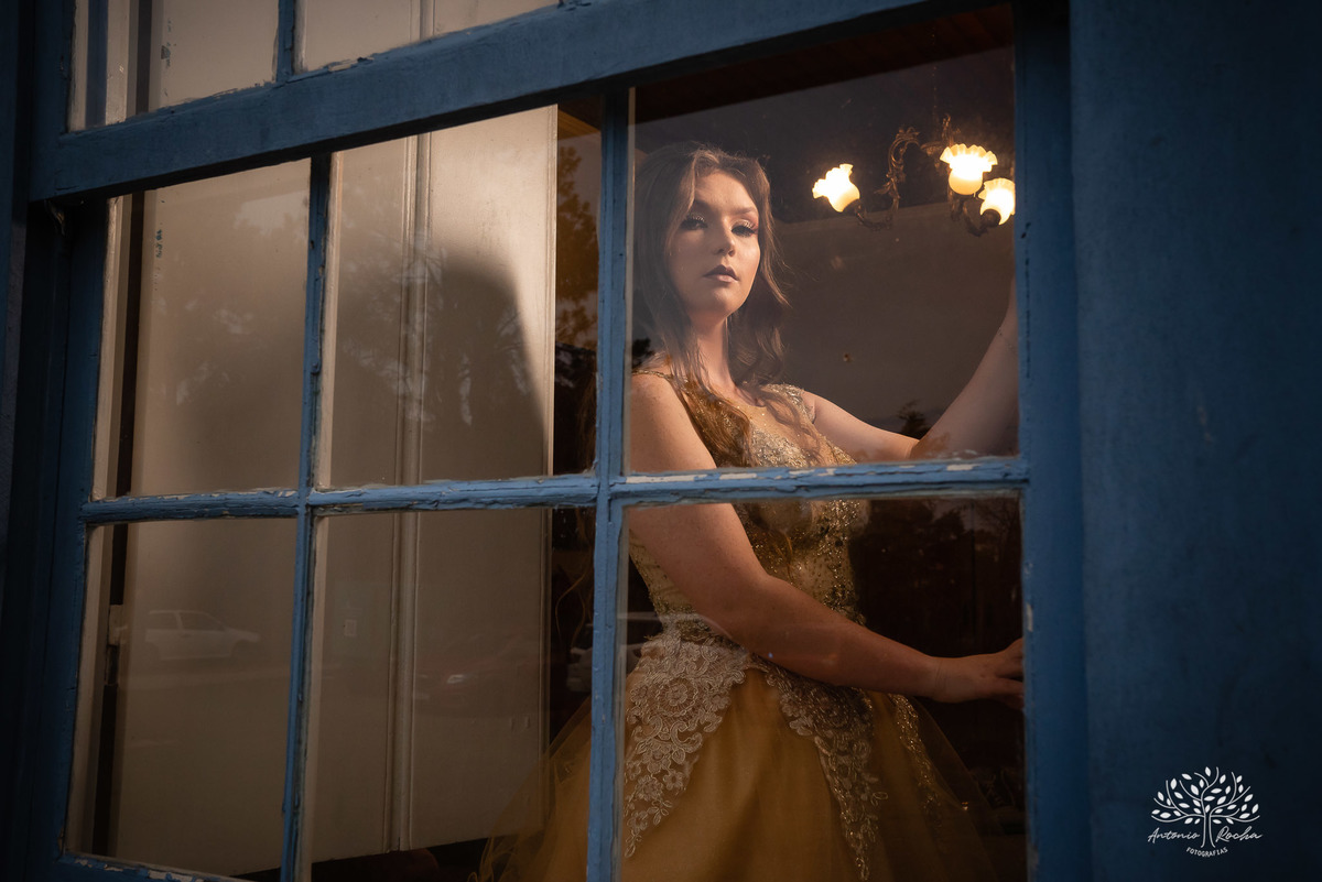 Julia – Júlia 15 Anos – Festa – Festa Debutante – Dom Manuel Quinta de Eventos – Debutante – Campo – Felicidade – Sardas – Fotografia de Família – Debutante – Pôr do Sol – Felicidade – Dourado – Antonio Rocha Fotografias – Pelotas – Quinze Anos – Alegria