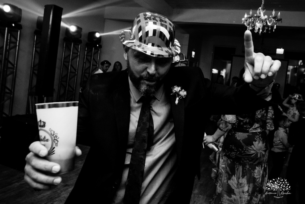 Julia – Júlia 15 Anos – Festa – Festa Debutante – Dom Manuel Quinta de Eventos – Debutante – Campo – Felicidade – Sardas – Fotografia de Família – Debutante – Pôr do Sol – Felicidade – Dourado – Antonio Rocha Fotografias – Pelotas – Quinze Anos – Alegria