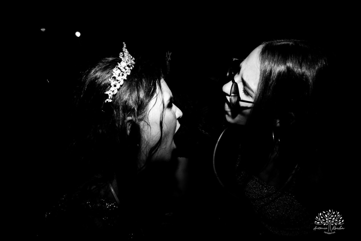 Julia – Júlia 15 Anos – Festa – Festa Debutante – Dom Manuel Quinta de Eventos – Debutante – Campo – Felicidade – Sardas – Fotografia de Família – Debutante – Pôr do Sol – Felicidade – Dourado – Antonio Rocha Fotografias – Pelotas – Quinze Anos – Alegria