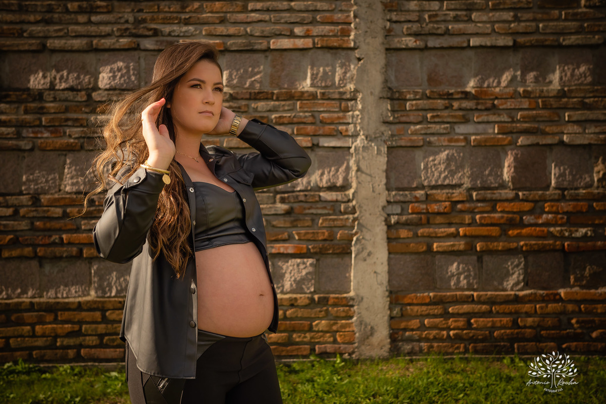 Caroline – Róger – Francisco – Morada do Sol – Tarde de Sol – Campo – Gestante – Grávida – Ensaio Gestante – Felicidade – Amor – Menino – Vida – Gaúcho – Pelotas – Campo – Caroline + Róger = Francisco – Antonio Rocha Fotografias – Família Linda – Cavalos 