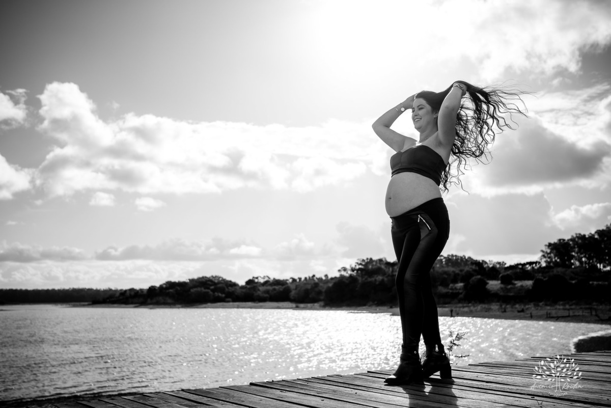 Caroline – Róger – Francisco – Morada do Sol – Tarde de Sol – Campo – Gestante – Grávida – Ensaio Gestante – Felicidade – Amor – Menino – Vida – Gaúcho – Pelotas – Campo – Caroline + Róger = Francisco – Antonio Rocha Fotografias – Família Linda – Cavalos 