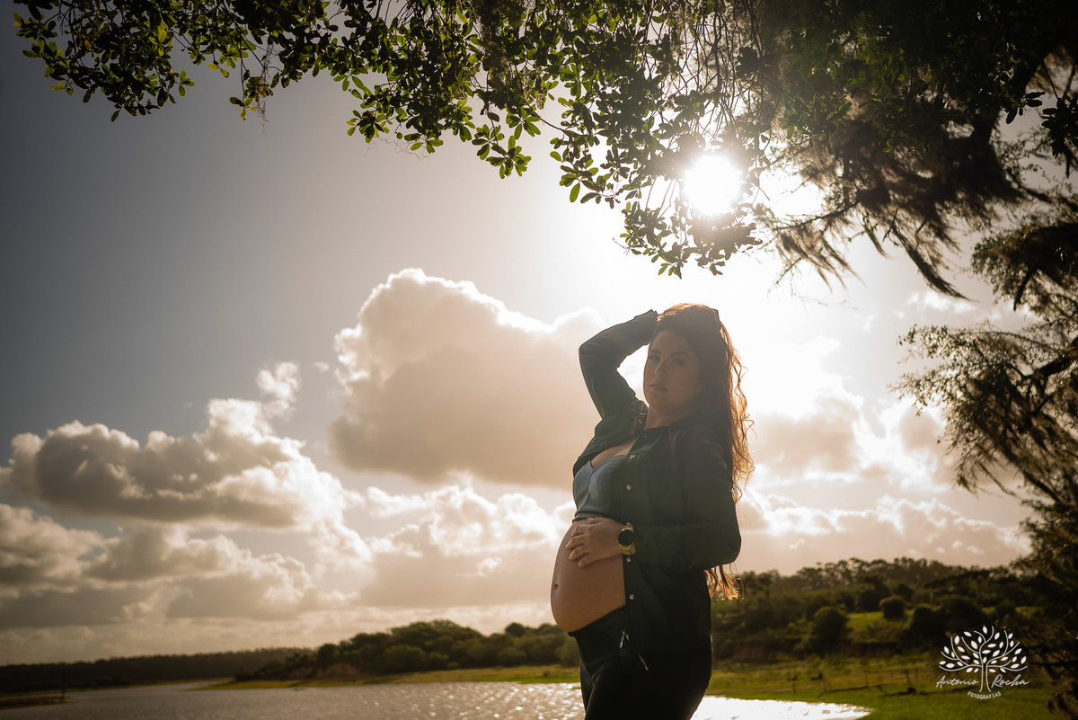 Caroline – Róger – Francisco – Morada do Sol – Tarde de Sol – Campo – Gestante – Grávida – Ensaio Gestante – Felicidade – Amor – Menino – Vida – Gaúcho – Pelotas – Campo – Caroline + Róger = Francisco – Antonio Rocha Fotografias – Família Linda – Cavalos 