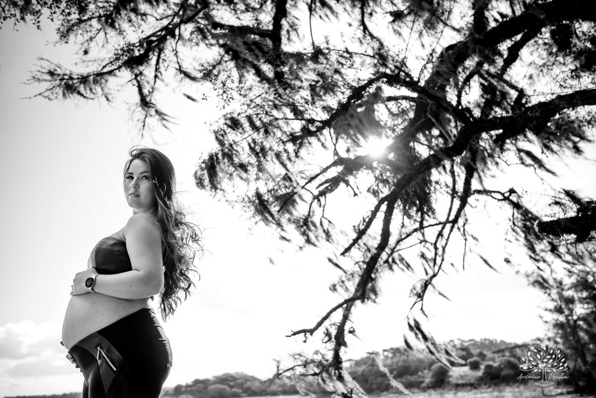 Caroline – Róger – Francisco – Morada do Sol – Tarde de Sol – Campo – Gestante – Grávida – Ensaio Gestante – Felicidade – Amor – Menino – Vida – Gaúcho – Pelotas – Campo – Caroline + Róger = Francisco – Antonio Rocha Fotografias – Família Linda – Cavalos 