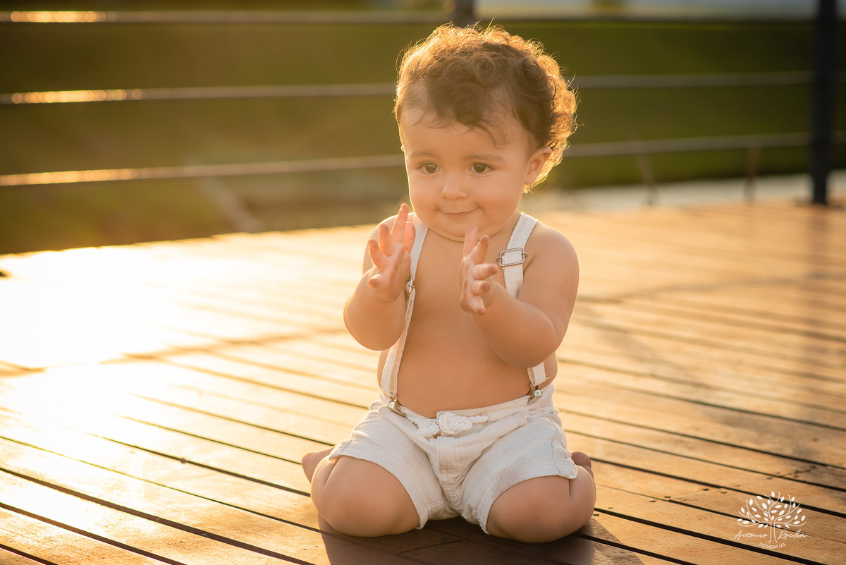 Valentim – Priscila + Ivan = Valentim – Alphaville – Tarde de Sol – Valentim Primeiro Aninho – Infantil – Criança – Ensaio Infantil – Felicidade – Amor – Vida – Pelotas – Trio– Antonio Rocha Fotografias – Família Linda – Fotografia de Família – Pet – Vovó