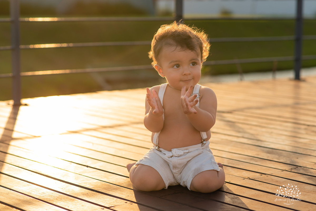 Valentim – Priscila + Ivan = Valentim – Alphaville – Tarde de Sol – Valentim Primeiro Aninho – Infantil – Criança – Ensaio Infantil – Felicidade – Amor – Vida – Pelotas – Trio– Antonio Rocha Fotografias – Família Linda – Fotografia de Família – Pet – Vovó