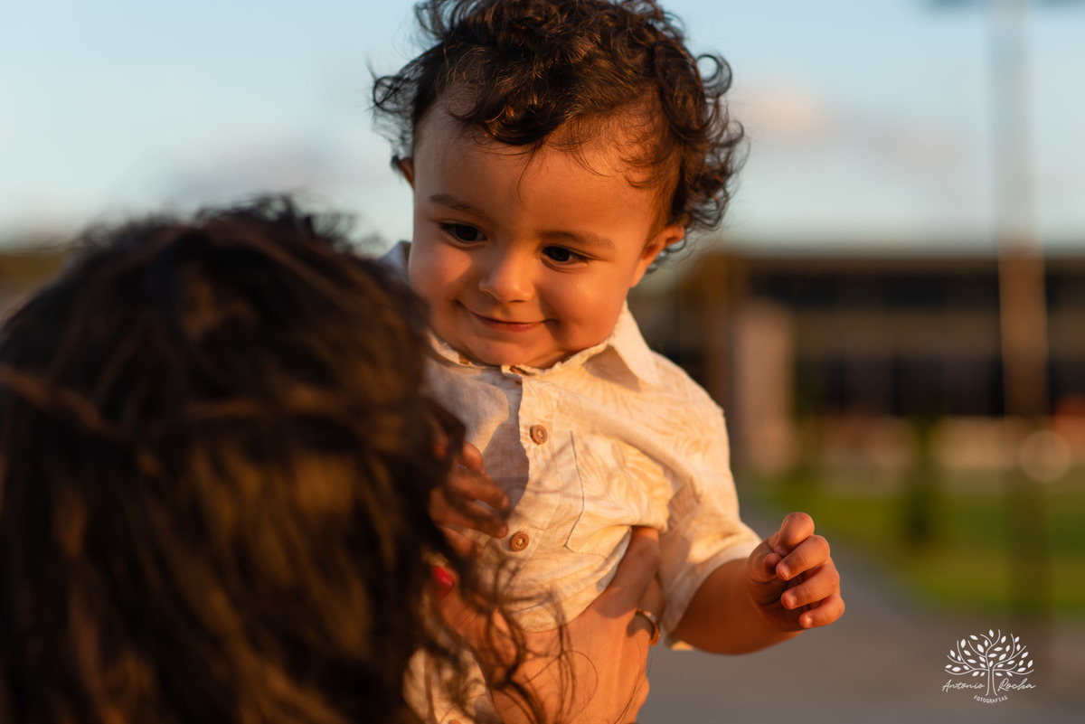 Valentim – Priscila + Ivan = Valentim – Alphaville – Tarde de Sol – Valentim Primeiro Aninho – Infantil – Criança – Ensaio Infantil – Felicidade – Amor – Vida – Pelotas – Trio– Antonio Rocha Fotografias – Família Linda – Fotografia de Família – Pet – Vovó