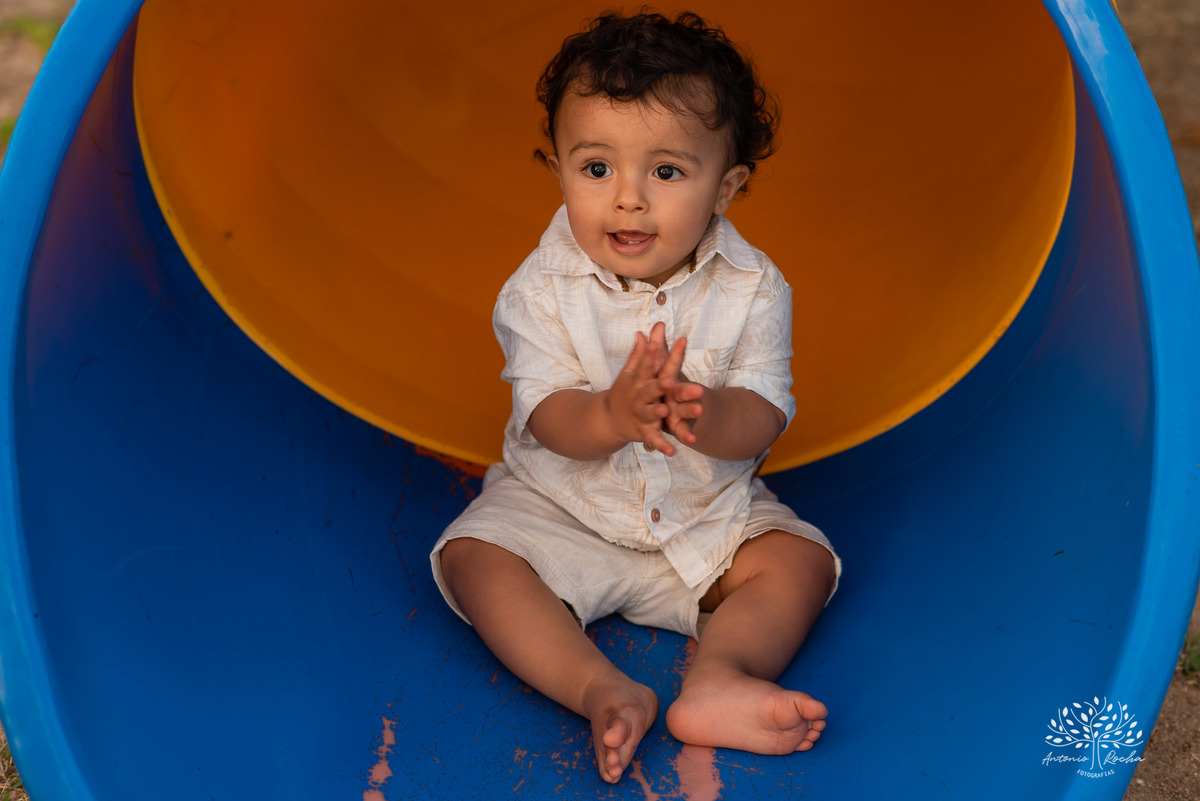 Valentim – Priscila + Ivan = Valentim – Alphaville – Tarde de Sol – Valentim Primeiro Aninho – Infantil – Criança – Ensaio Infantil – Felicidade – Amor – Vida – Pelotas – Trio– Antonio Rocha Fotografias – Família Linda – Fotografia de Família – Pet – Vovó