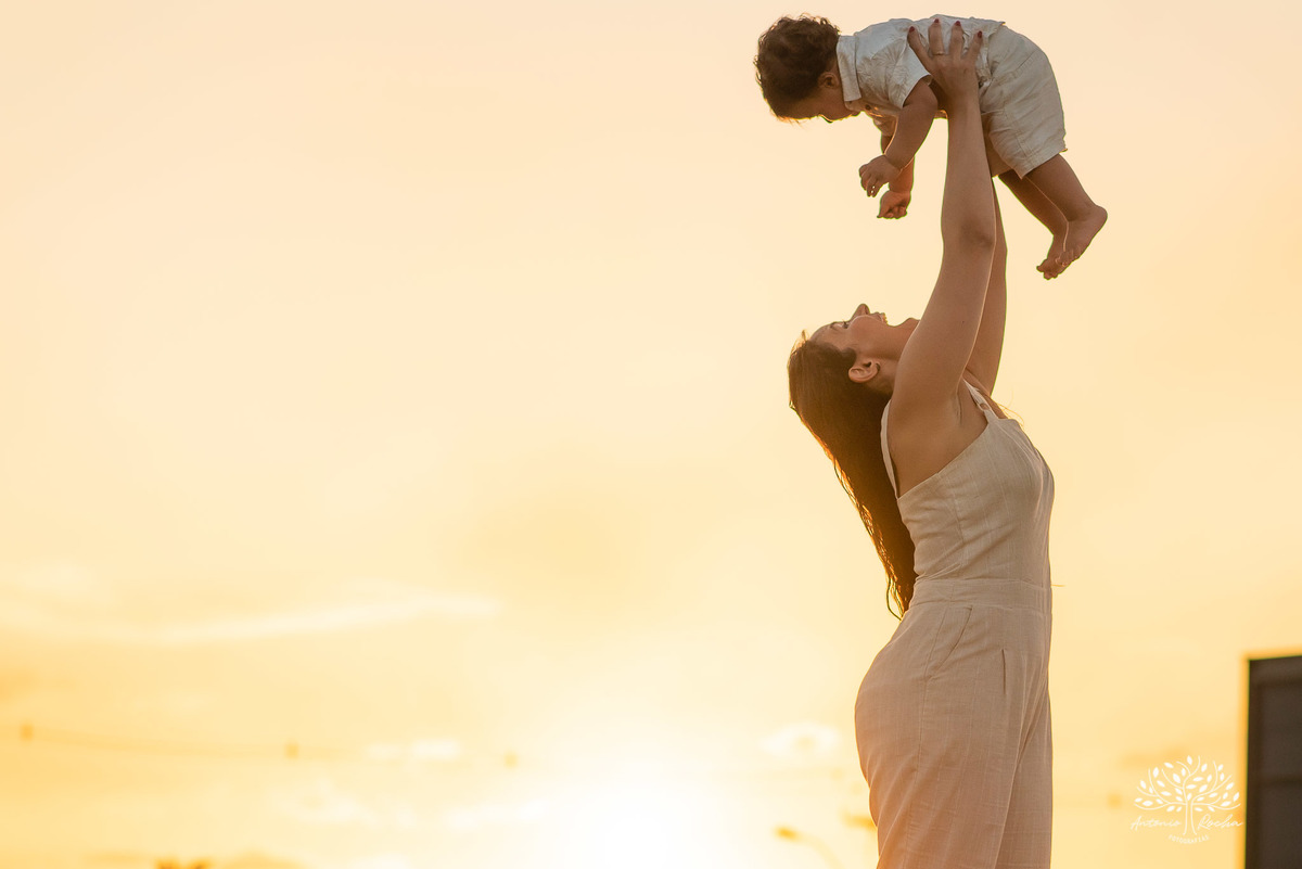 Valentim – Priscila + Ivan = Valentim – Alphaville – Tarde de Sol – Valentim Primeiro Aninho – Infantil – Criança – Ensaio Infantil – Felicidade – Amor – Vida – Pelotas – Trio– Antonio Rocha Fotografias – Família Linda – Fotografia de Família – Pet – Vovó