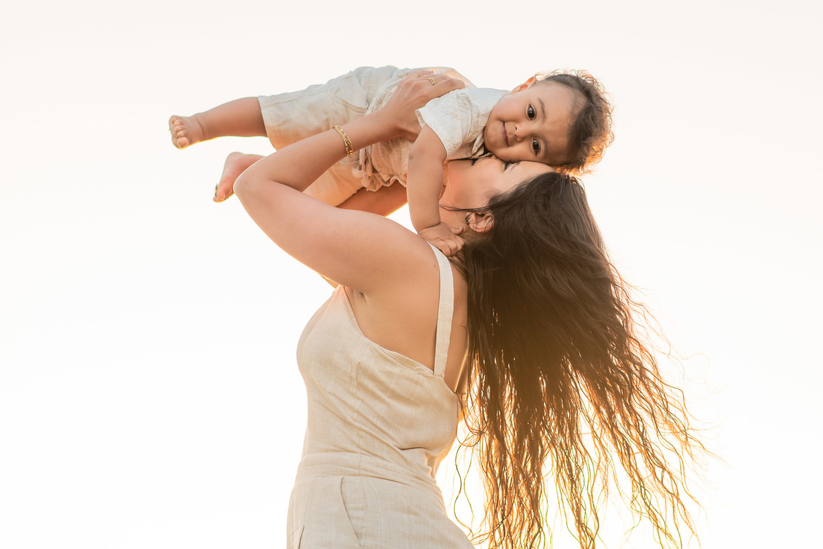 Valentim – Priscila + Ivan = Valentim – Alphaville – Tarde de Sol – Valentim Primeiro Aninho – Infantil – Criança – Ensaio Infantil – Felicidade – Amor – Vida – Pelotas – Trio– Antonio Rocha Fotografias – Família Linda – Fotografia de Família – Pet – Vovó
