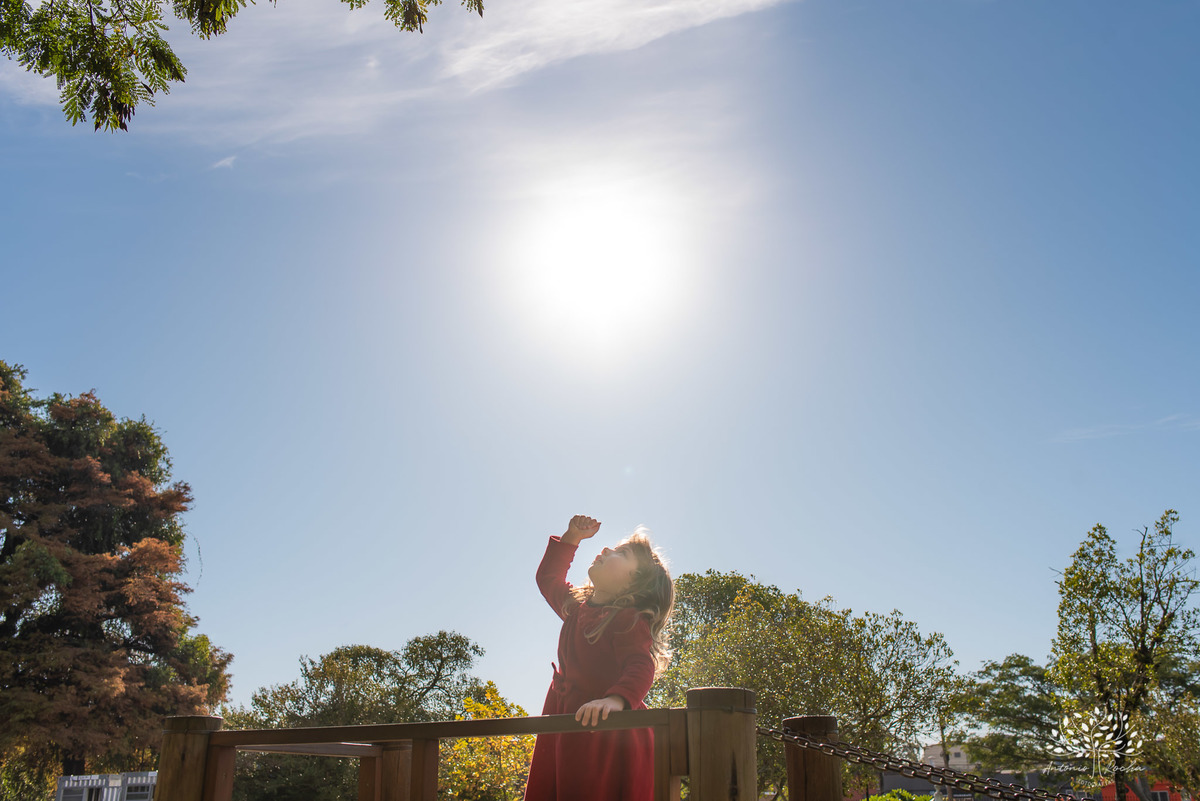 Cecília – Cecília 3 Anos – 3 Anos – Baronesa – Manhã de Sol – Infantil – Criança – Ensaio Infantil – Felicidade – Amor – Vida – Pelotas – Mickey e Minie – Dia Comum – Coisas Simples – Antonio Rocha Fotografias – Família Linda – Fotografia de Família – Sol