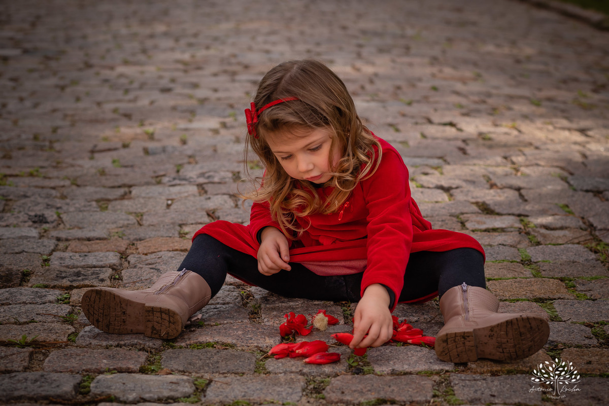 Cecília – Cecília 3 Anos – 3 Anos – Baronesa – Manhã de Sol – Infantil – Criança – Ensaio Infantil – Felicidade – Amor – Vida – Pelotas – Mickey e Minie – Dia Comum – Coisas Simples – Antonio Rocha Fotografias – Família Linda – Fotografia de Família – Sol