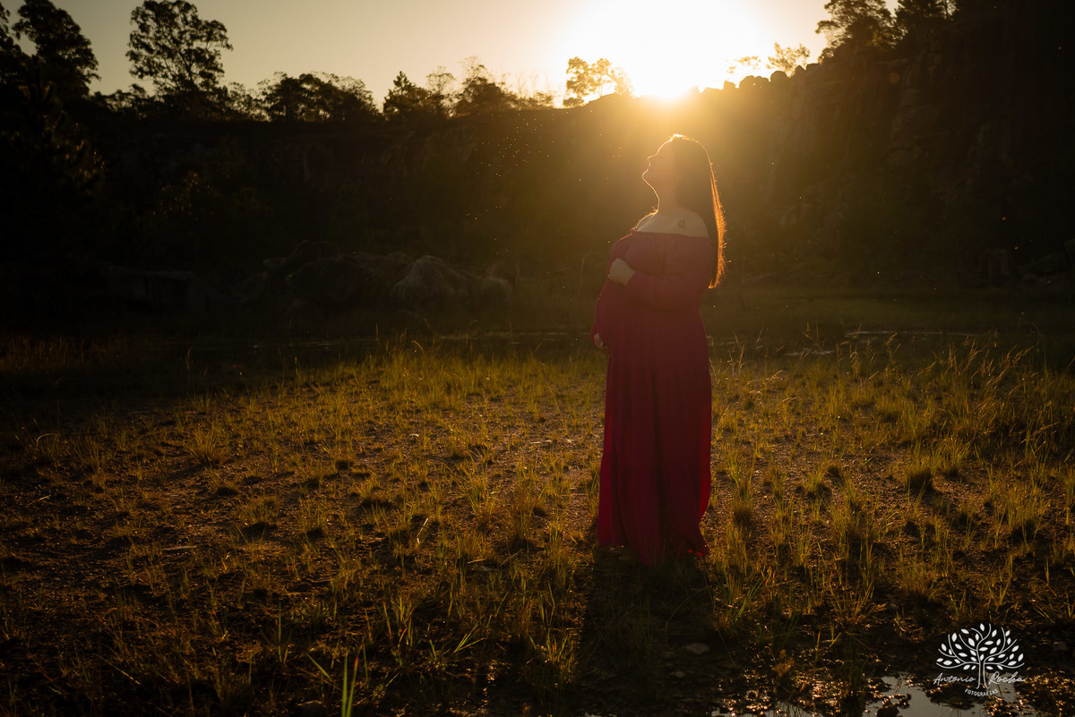 Amanda + Jonathan = Ayla – Capão do Leão – Tarde de Sol – Campo – Pedreiras – Gestante – Grávida – Ensaio Gestante – Felicidade – Amor – Menina – Vida – Pelotas – Antonio Rocha Fotografias – Família Linda – Moto – Juntos – Família – Fotografia de Família 