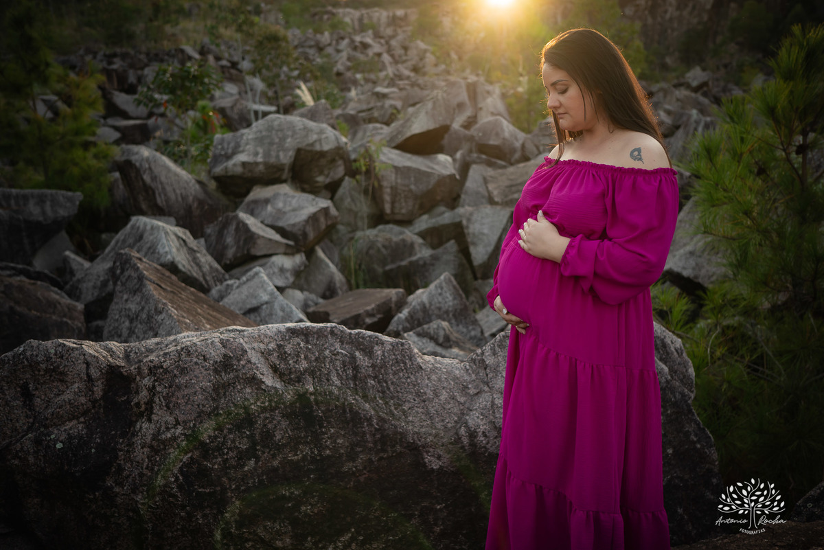 Amanda + Jonathan = Ayla – Capão do Leão – Tarde de Sol – Campo – Pedreiras – Gestante – Grávida – Ensaio Gestante – Felicidade – Amor – Menina – Vida – Pelotas – Antonio Rocha Fotografias – Família Linda – Moto – Juntos – Família – Fotografia de Família 