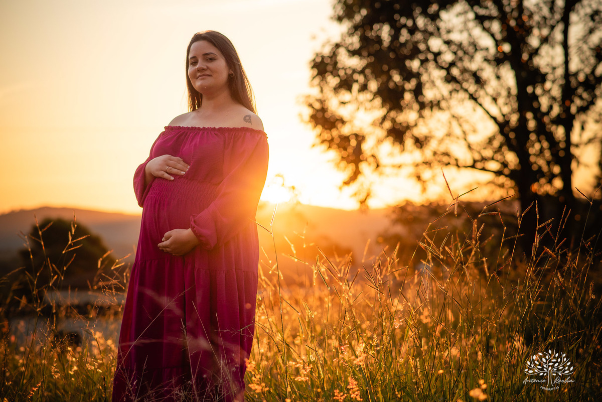 Amanda + Jonathan = Ayla – Capão do Leão – Tarde de Sol – Campo – Pedreiras – Gestante – Grávida – Ensaio Gestante – Felicidade – Amor – Menina – Vida – Pelotas – Antonio Rocha Fotografias – Família Linda – Moto – Juntos – Família – Fotografia de Família 